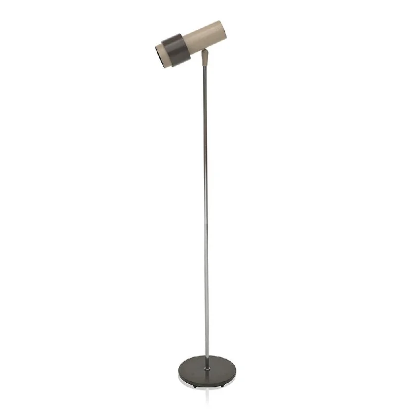 Victorian Style Floor Lamp for Traditional and Elegant InteriorsVictorian Style Floor Lamp for Traditional and Elegant InteriorsBlack & Brown Modern Tube Floor Lamp