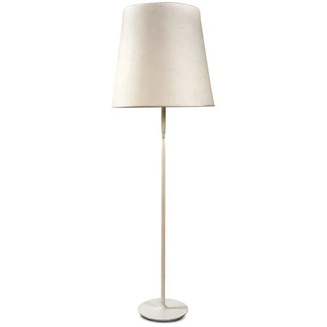 Modern Minimalist Floor Lamp for Contemporary Living RoomsChrome Floor Lamp with White Shade