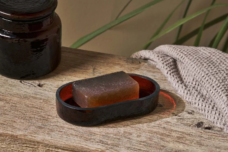 Art Deco Ceiling Lights with Geometric Patterns and Metallic FinishesBlack Chandeliers for a Sleek and Sophisticated LookIlcoso Recycled Hammered Glass Soap Dish - Amber